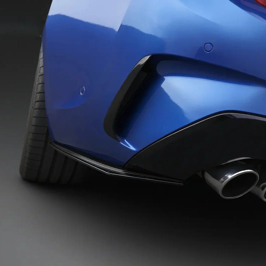 What is a Rear Side Splitter : History, Aerodynamics, Design, and Why It Adds Sharp Structure to the Lower Rear End