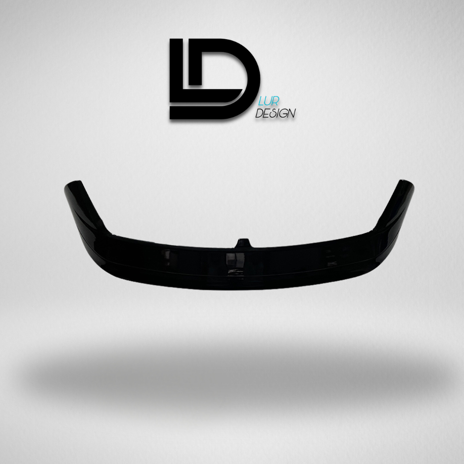 Lur V1 Rear Spoiler Volkswagen GTI MK8
Car bumper on a gray background with 'Lur Design' logo above.
